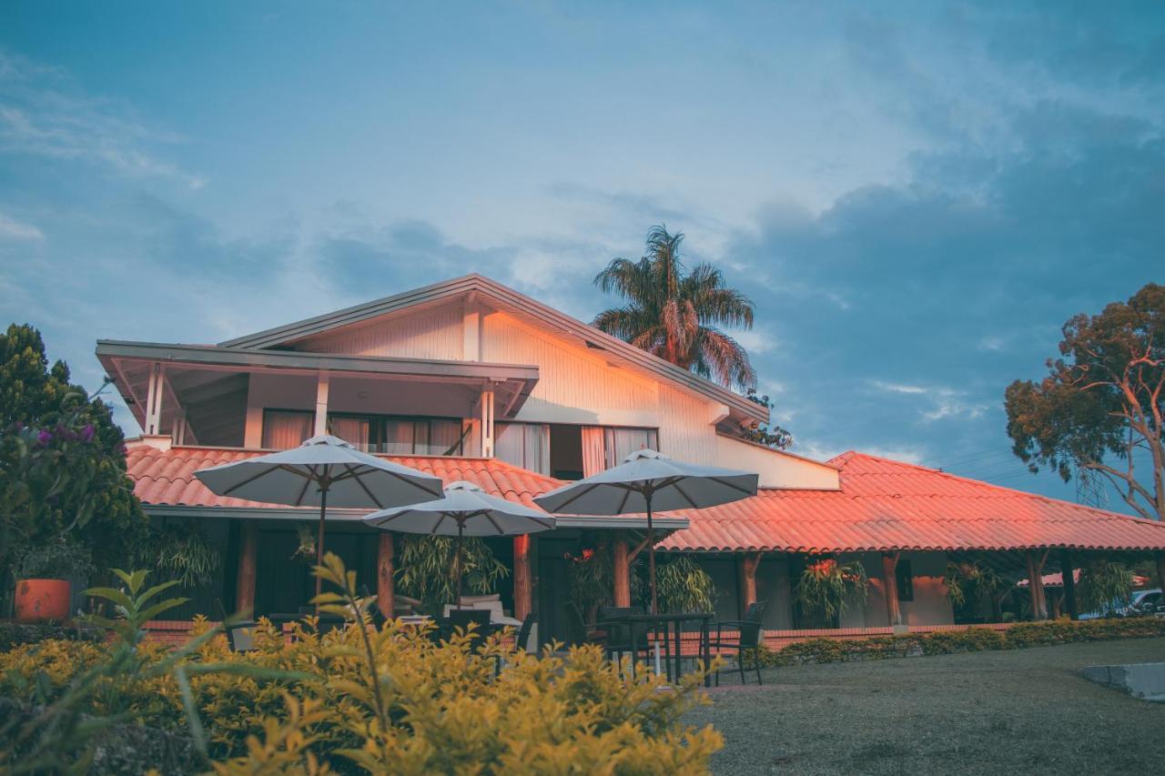 Cotinga Hotel Spa Pereira Exterior photo